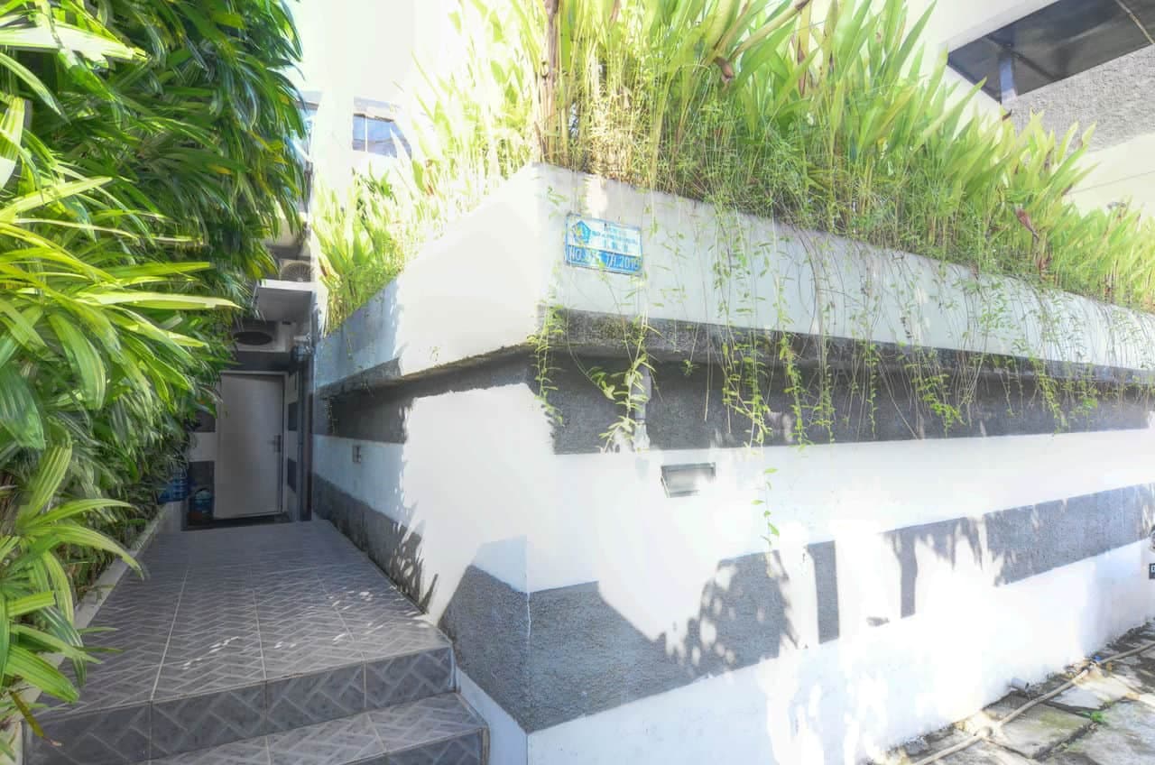 1280px Villa Matahari Kerobokan Bali 01