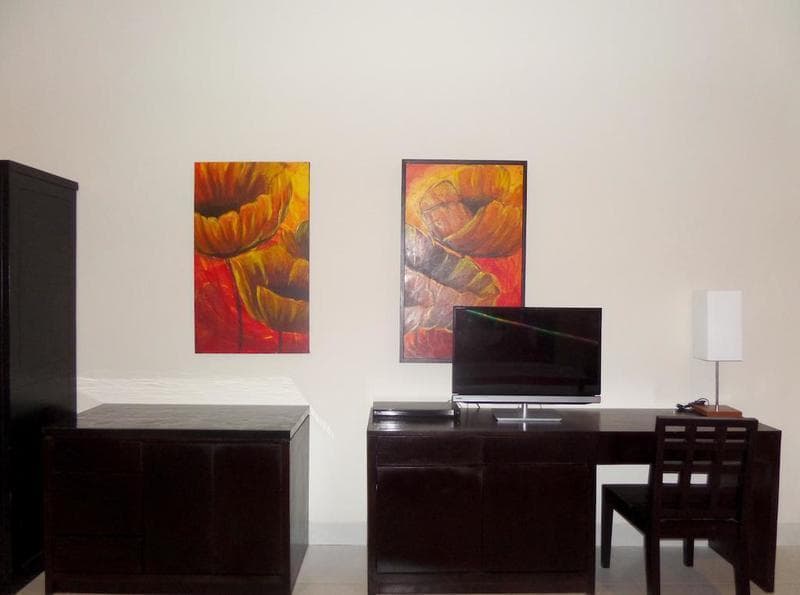 Khresna Apartments Deluxe Seminyak Bali 07