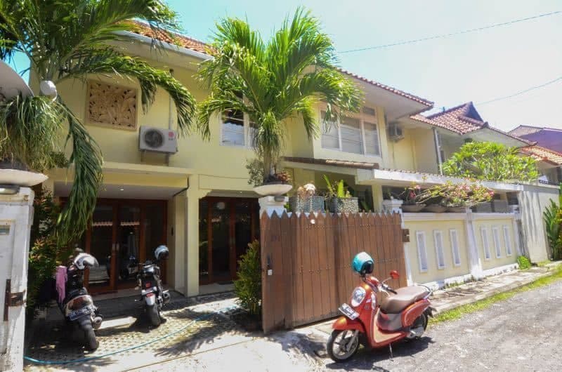 Rumah Sena Petitenget Bali 01
