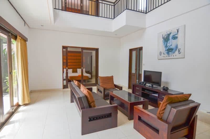 Villa Baliku Kerbokan Bali 02