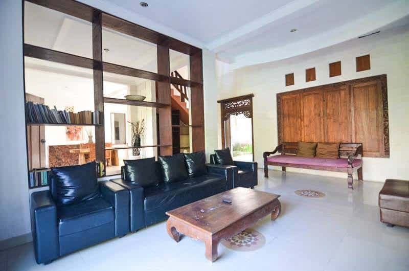 Villa Hammer Satu Legian Bali 09