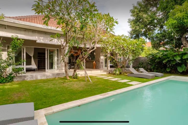 Villa Lotus
