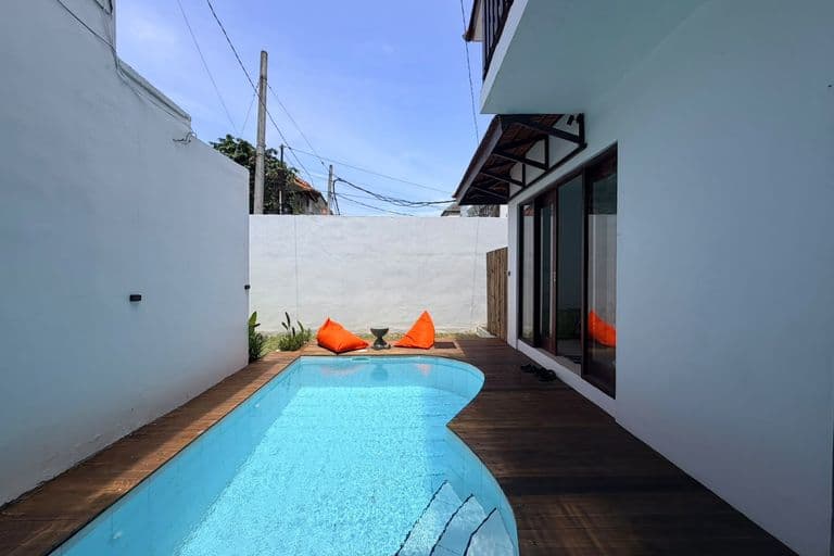 Villa Ayam