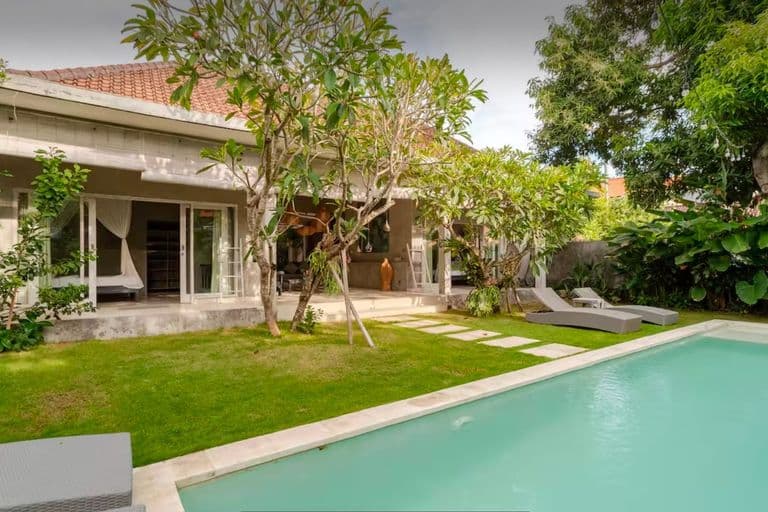 Villa Lotus