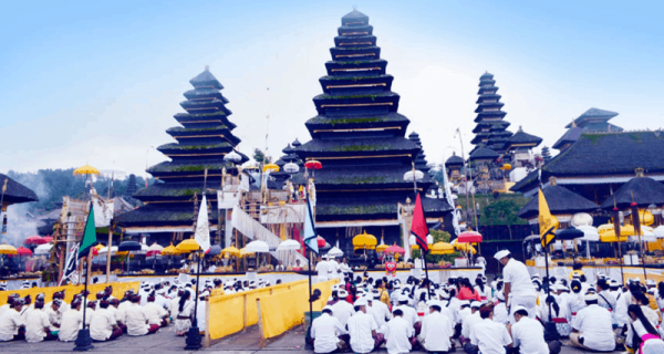 Besakih-Temple-Odalan-Bali